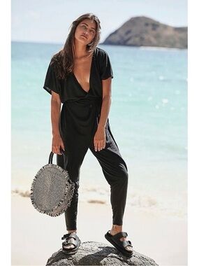 Free People FP Beach Keep It Comin’ One Piece Jumpsuit Romper BLK SZ XS Linen